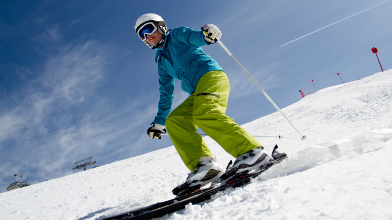 Top 6 Skiing Tips - First Time Skiing - Rush49 Blog